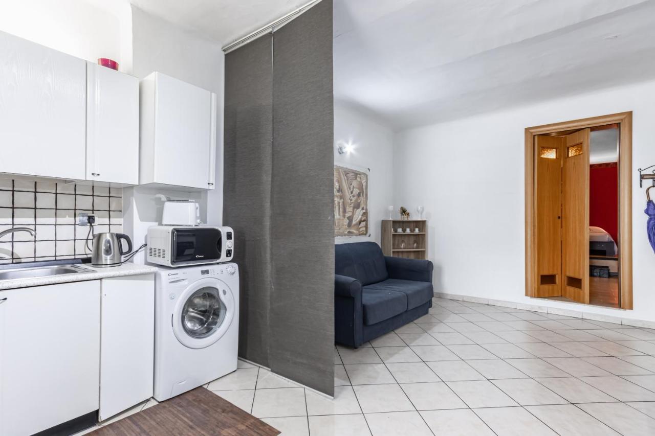 San Nicola Apartments By Rentbeat Бари Экстерьер фото