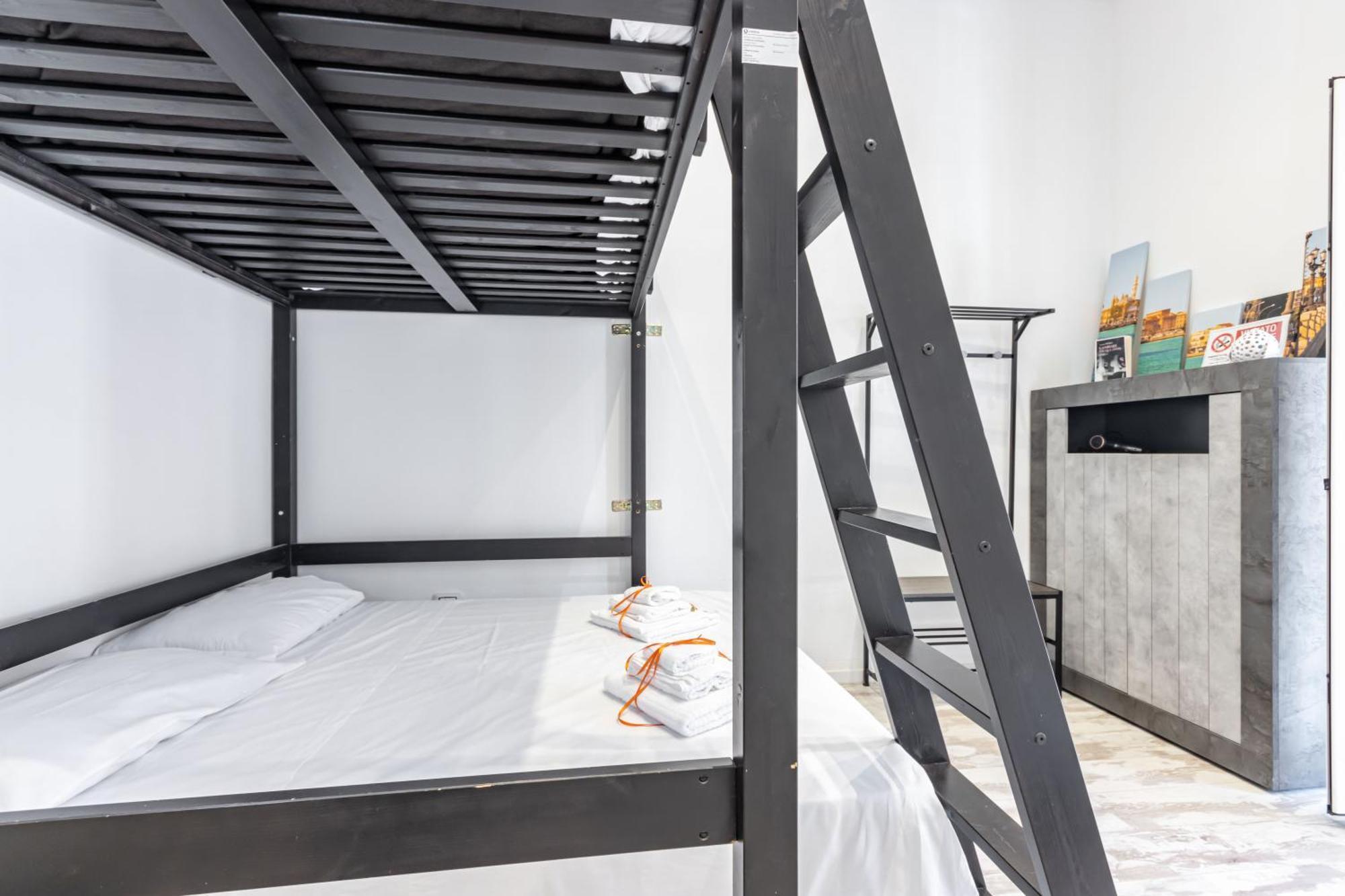 San Nicola Apartments By Rentbeat Бари Экстерьер фото