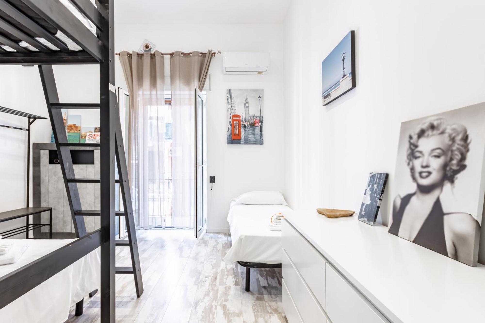 San Nicola Apartments By Rentbeat Бари Экстерьер фото