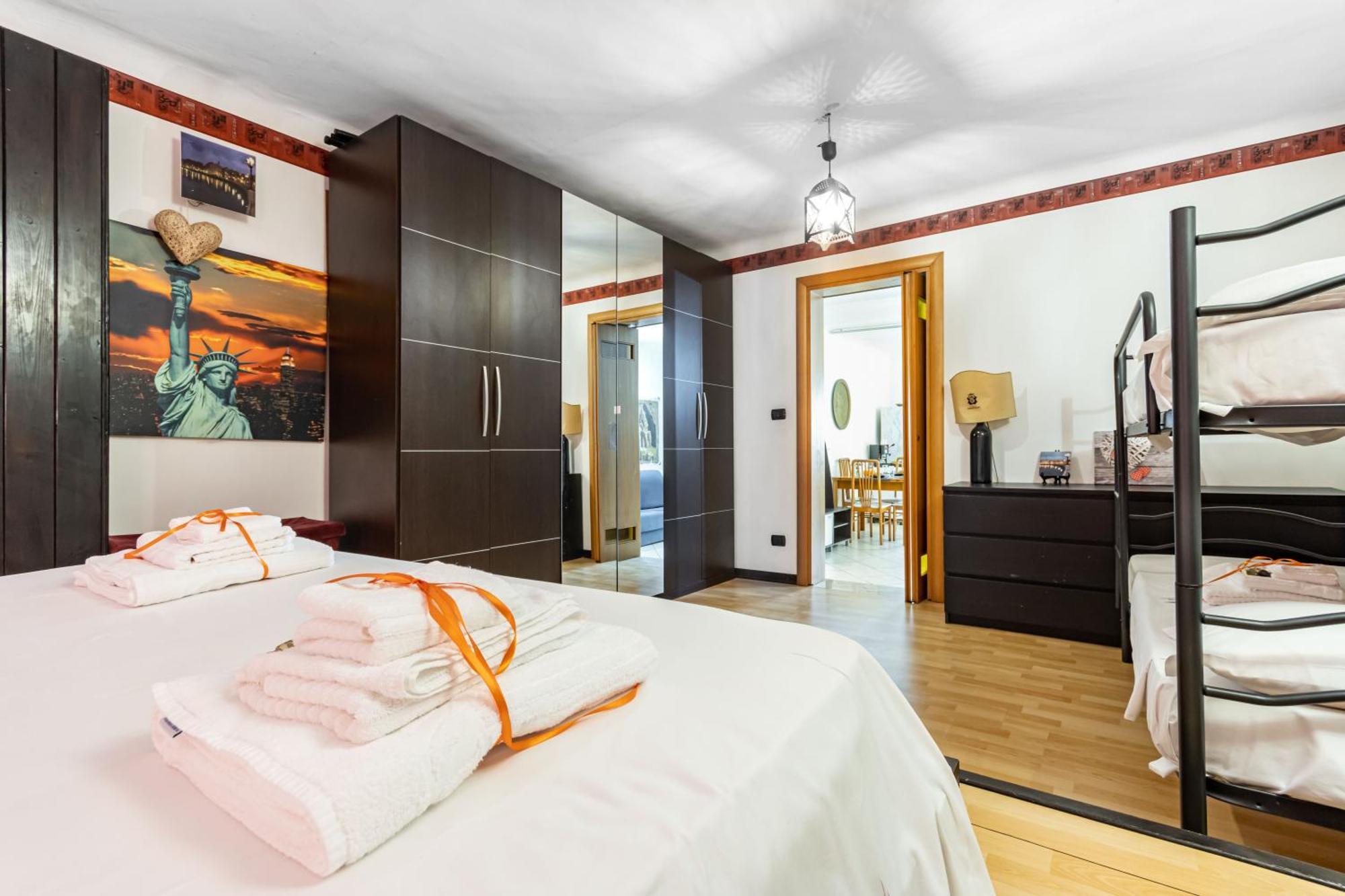 San Nicola Apartments By Rentbeat Бари Экстерьер фото